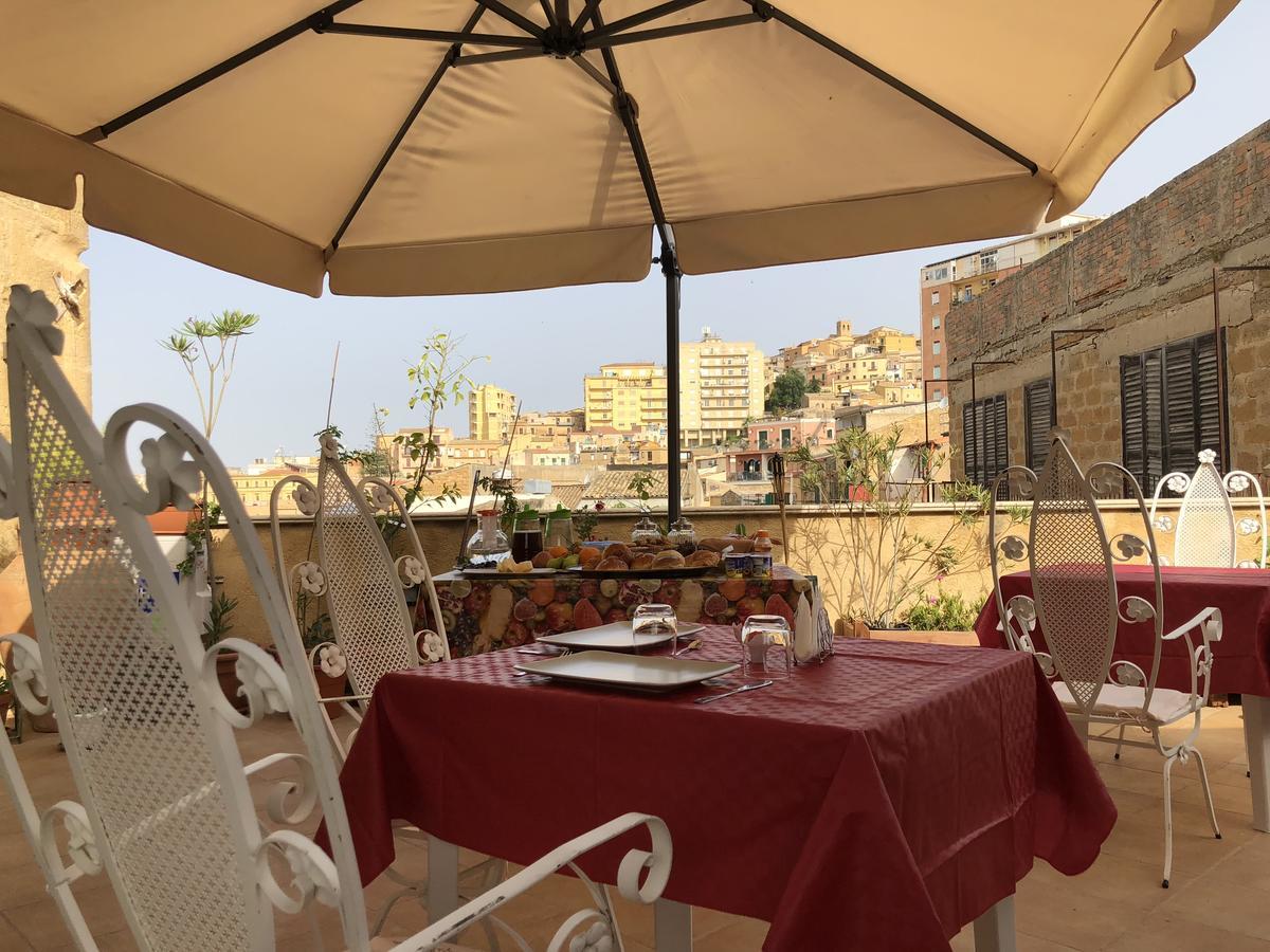 B&B Batara - "La Terrazza Del Centro" Agrigento Exterior foto